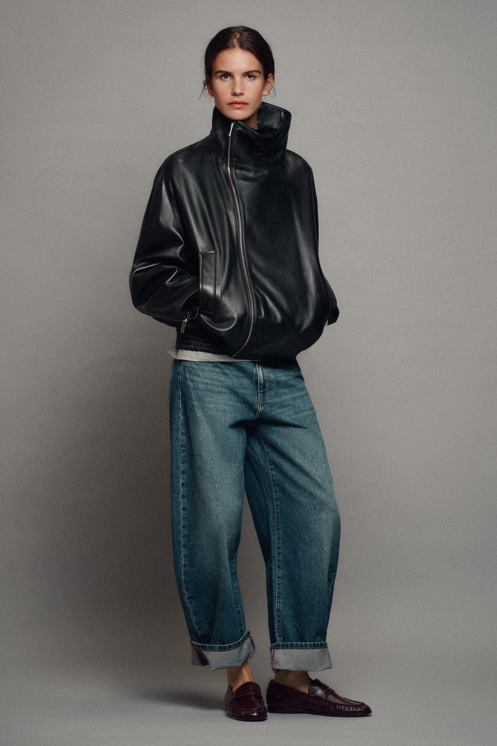 LEATHER LOAFERS